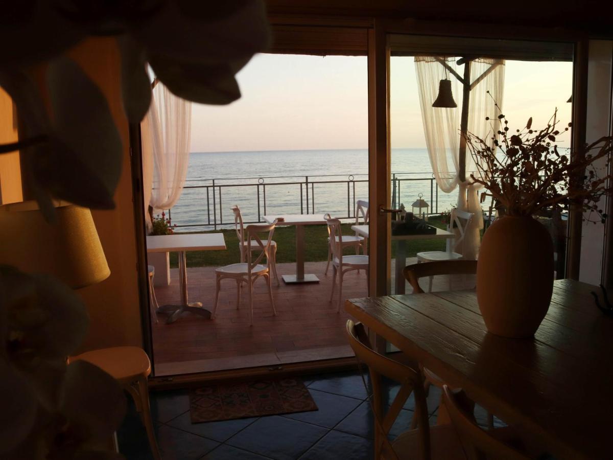 Bed and Breakfast Sunset House Anzio Zewnętrze zdjęcie